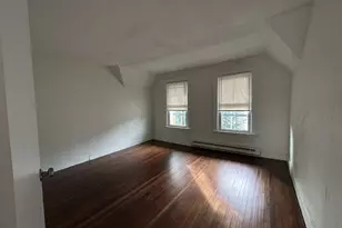 50 School St, Groton, CT 06340 - Photo 5