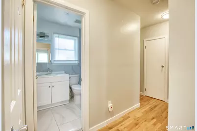 24 Hollow Wood Lane #1, Greenwich, CT 06831 - Photo 9