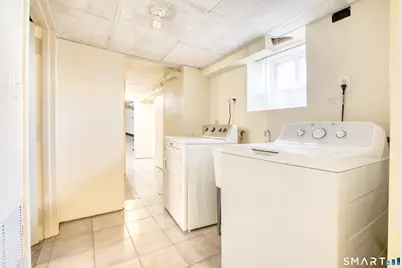 24 Hollow Wood Lane #1, Greenwich, CT 06831 - Photo 15