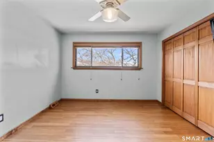 75 Orangewood W, Derby, CT 06418 - Photo 29