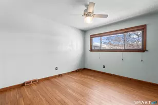 75 Orangewood W, Derby, CT 06418 - Photo 27