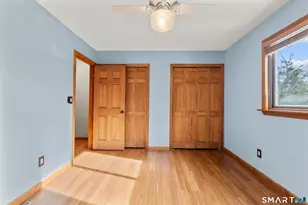 75 Orangewood W, Derby, CT 06418 - Photo 21