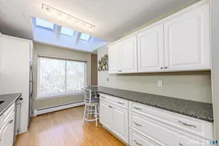 675 Townsend Ave, New Haven, CT 06512 - Photo 15