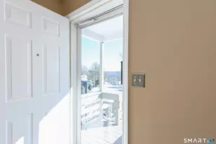 675 Townsend Ave, New Haven, CT 06512 - Photo 3