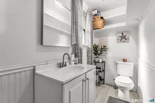 269 East Ave, Bridgeport, CT 06610 - Photo 9