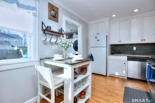 425 McKinley Ave, Stratford, CT 06615 - Photo 11