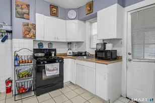 18 Grandview Ave, Danbury, CT 06810 - Photo 11