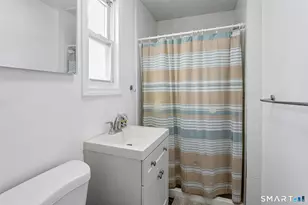 18 Grandview Ave, Danbury, CT 06810 - Photo 23