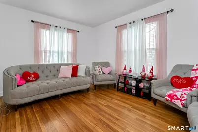 18 Grandview Avenue, Danbury, CT 06810 - Photo 5