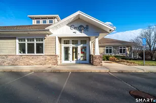 30 Country Squire Dr, Cromwell, CT 06416 - Photo 1