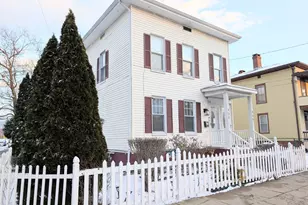 454 Pembroke St, Bridgeport, CT 06608 - Photo 3