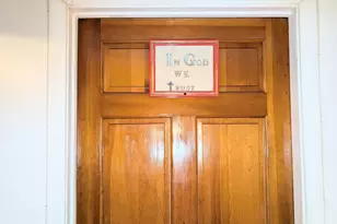 454 Pembroke St, Bridgeport, CT 06608 - Photo 33