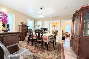 454 Pembroke St, Bridgeport, CT 06608 - Photo 7