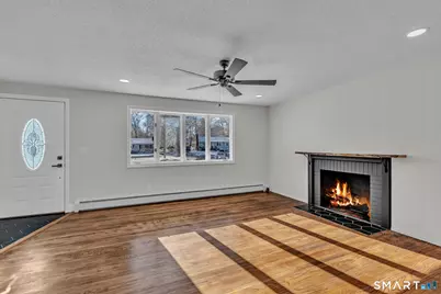 22 Mohawk Circle, Newington, CT 06111 - Photo 13