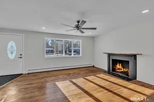 22 Mohawk Cir, Newington, CT 06111 - Photo 13