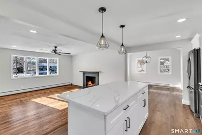 22 Mohawk Circle, Newington, CT 06111 - Photo 5