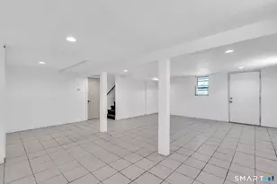 22 Mohawk Cir, Newington, CT 06111 - Photo 37