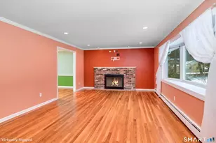 5 Lorraine Dr, Woodbridge, CT 06525 - Photo 9