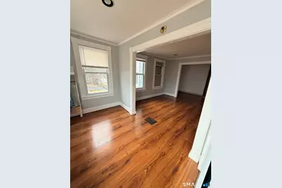 624 Pine Street #1 Fl, Bristol, CT 06010 - Photo 5