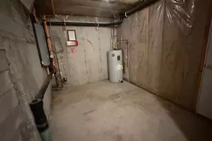 108 Mohican Ave, Waterbury, CT 06708 - Photo 13