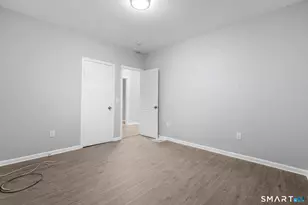 301 Poplar St, Bridgeport, CT 06605 - Photo 17