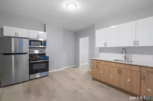 301 Poplar St, Bridgeport, CT 06605 - Photo 23