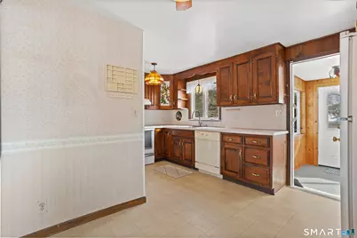 250 Szost Drive, Fairfield, CT 06824 - Photo 7