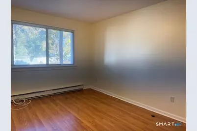 250 North Bishop Avenue #APT 24, Bridgeport, CT 06610 - Photo 3