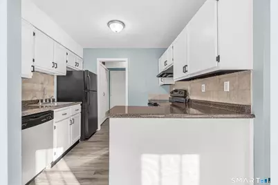 131 Woodland Drive #131, Cromwell, CT 06416 - Photo 7