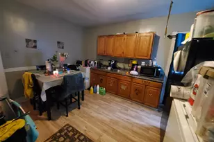 164 Edgewood St, Hartford, CT 06112 - Photo 7