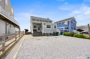 33 Beach Rd W, Old Saybrook, CT 06475 - Photo 1