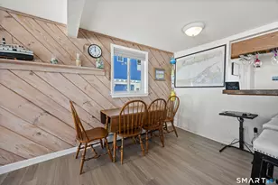 33 Beach Rd W, Old Saybrook, CT 06475 - Photo 9