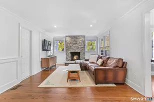 281 Wood House Rd, Fairfield, CT 06824 - Photo 7