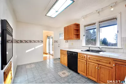 70 Eastlawn Drive, Torrington, CT 06790 - Photo 15