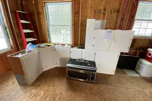 37 Fulton Dr, New Fairfield, CT 06812 - Photo 5