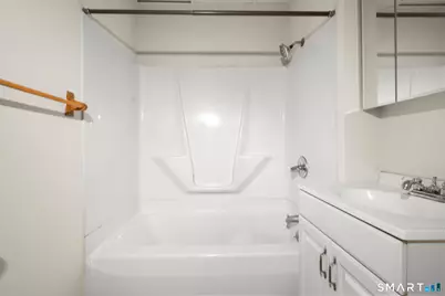 985 Bank Street, Waterbury, CT 06708 - Photo 15