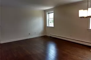 391 Reef Rd, Fairfield, CT 06824 - Photo 3