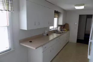 133 Weymouth Rd, Enfield, CT 06082 - Photo 5