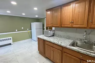 214 Columbia St, New Britain, CT 06052 - Photo 7