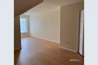 670 Boston Post Road #18, Milford, CT 06460 - Photo 11