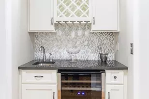 102 Coventry Ln, Trumbull, CT 06611 - Photo 13