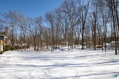 102 Coventry Lane, Trumbull, CT 06611 - Photo 3