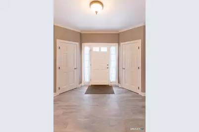 102 Coventry Lane, Trumbull, CT 06611 - Photo 5