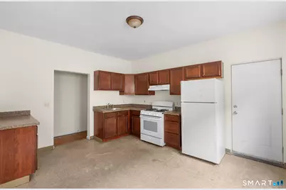 985 Bank Street, Waterbury, CT 06708 - Photo 3