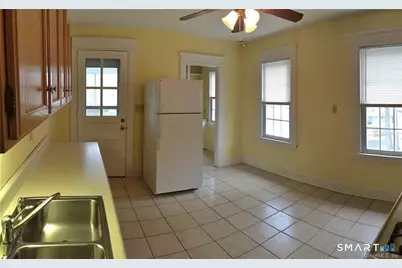 28 Grove Street, Thomaston, CT 06787 - Photo 3