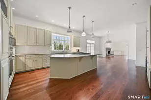 24 Clearview Ln, New Canaan, CT 06840 - Photo 11