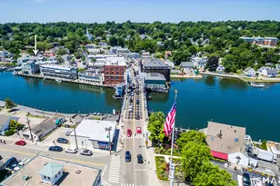 19 Pearl St, Groton, CT 06355 - Photo 31