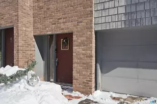 134 Trolley Crossing Ln, Middletown, CT 06457 - Photo 3