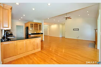 453 Tributary Lane, Windsor, CT 06095 - Photo 15
