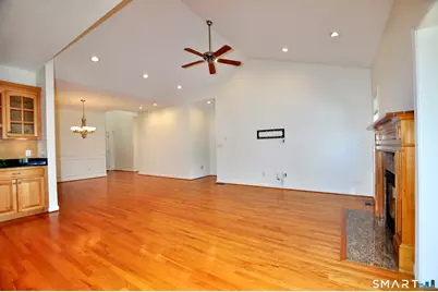 453 Tributary Lane, Windsor, CT 06095 - Photo 7
